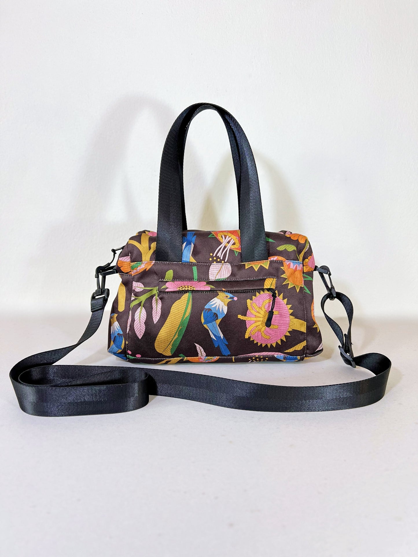 Bolso cruzado - Aves del Paraíso - Fondo café