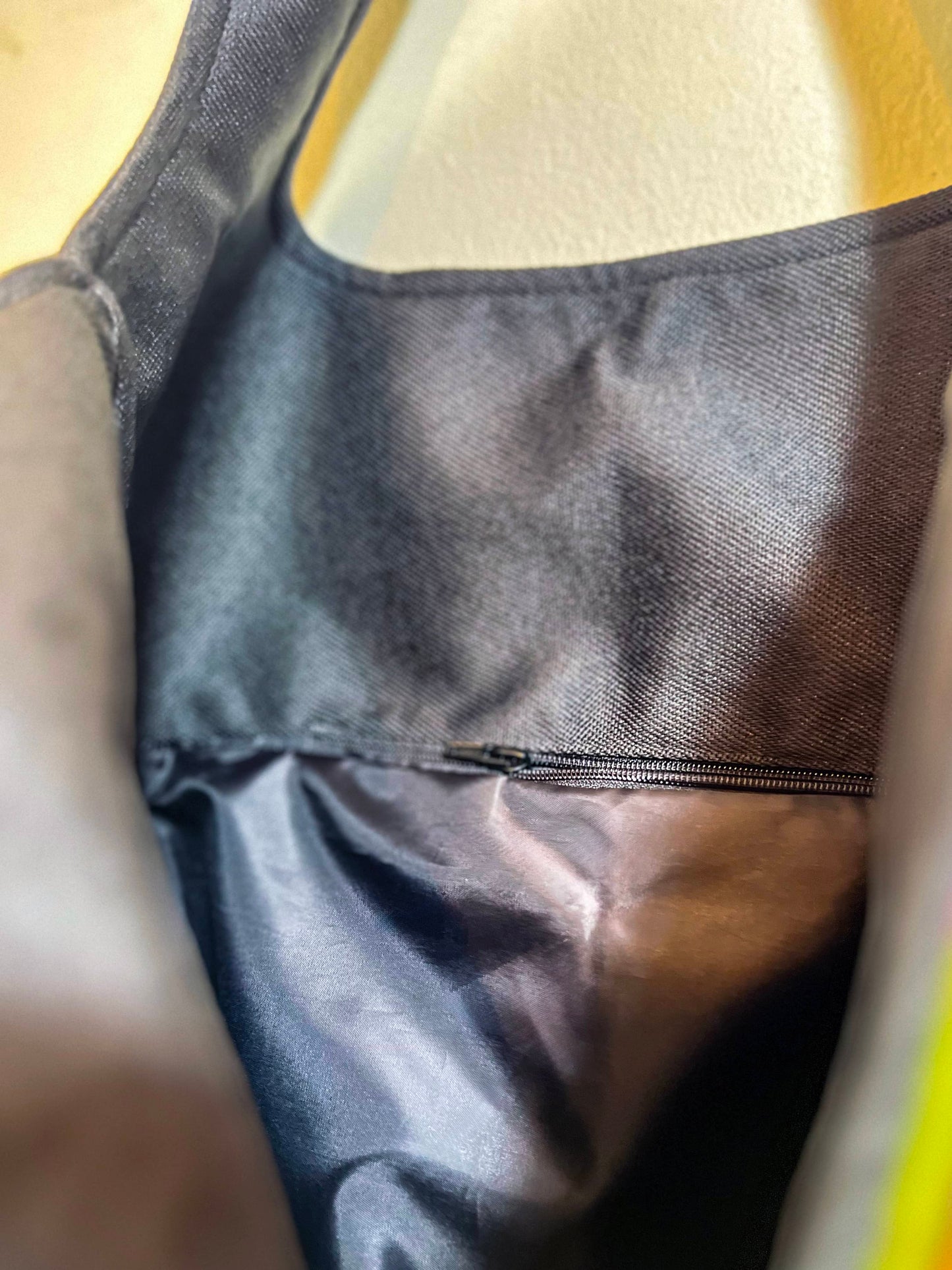 Bolso grande - Aves del Paraíso - Mujer y pájaro ardilla