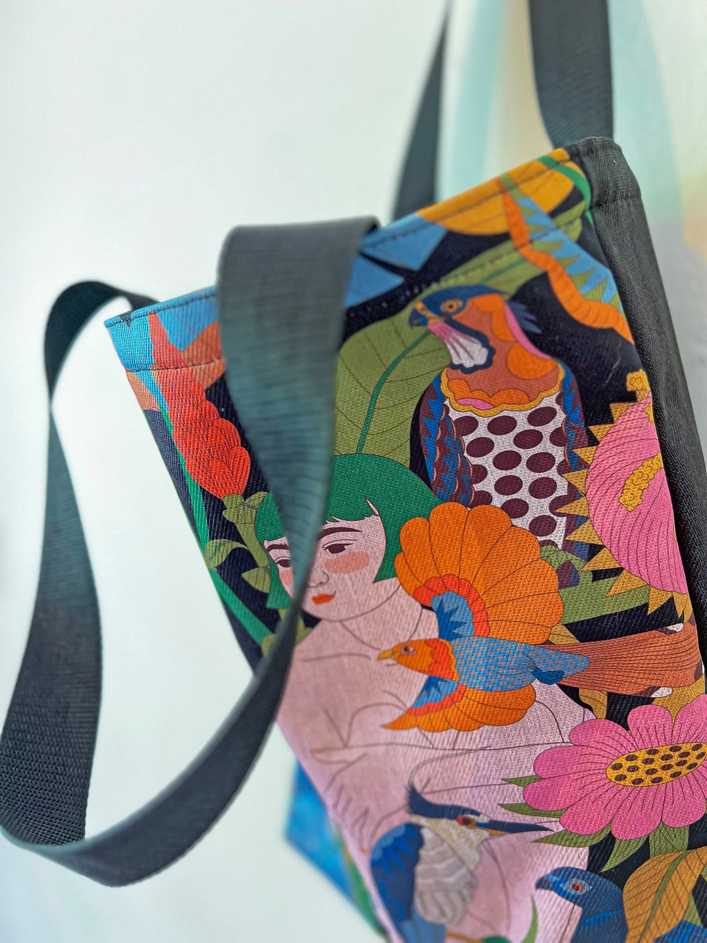 Bolso mediano - Aves del Paraíso - Mujer y pájaro ardilla