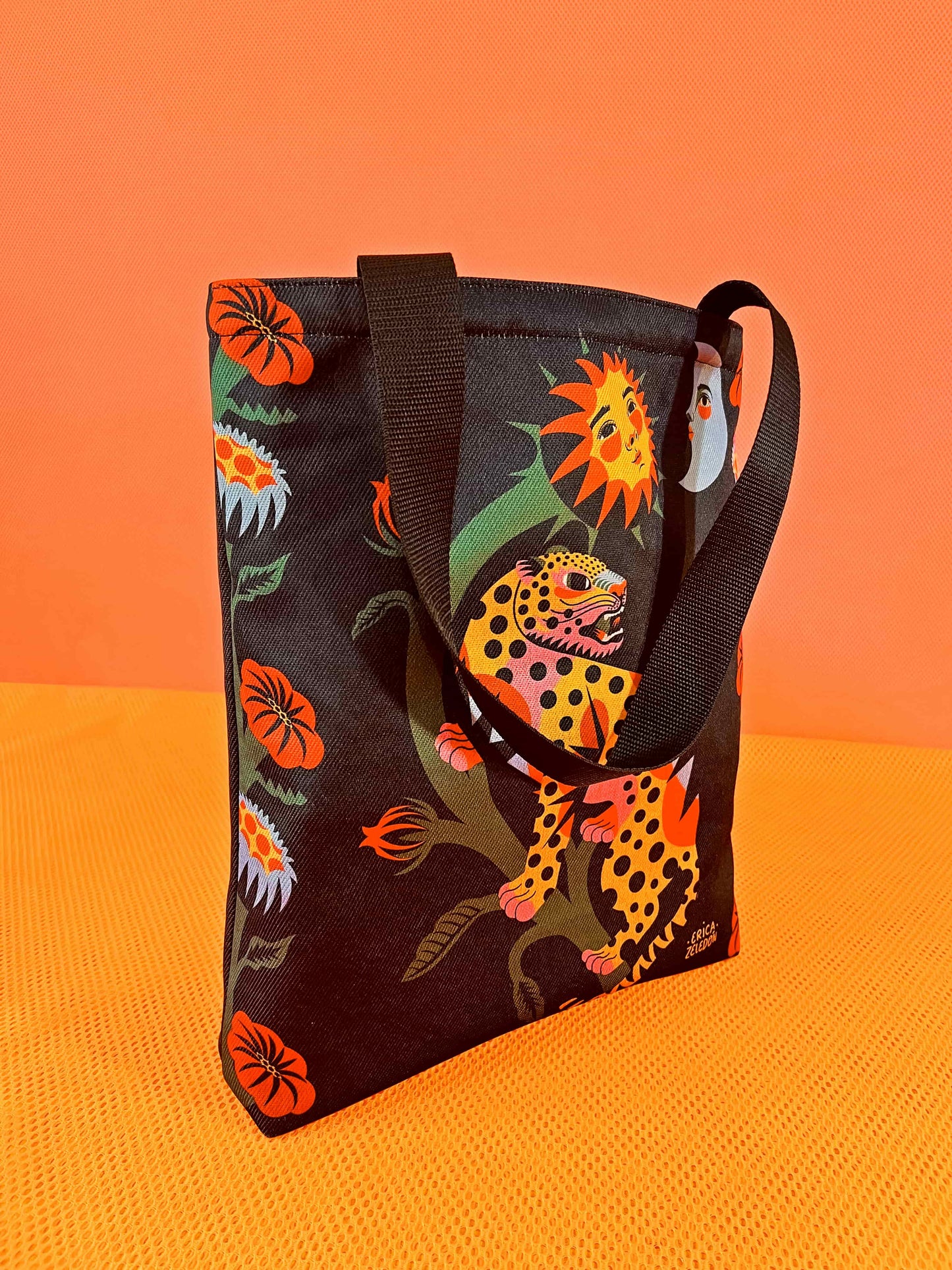 Bolso mediano - Jaguar (fondo negro)