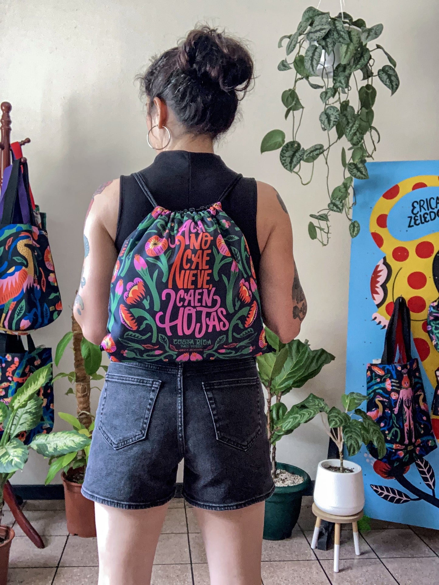 Mochila de cuerdas - Acá caen hojas