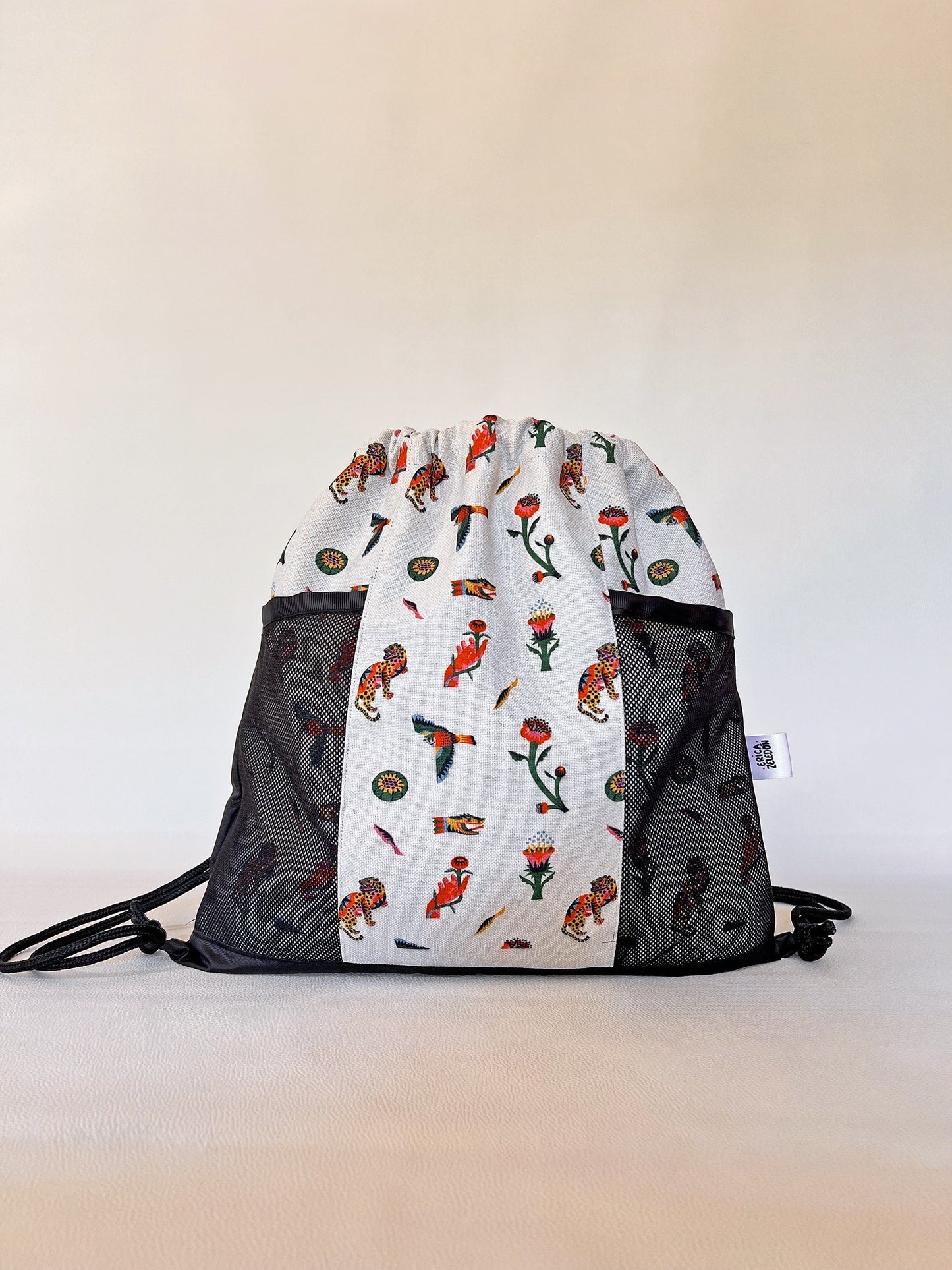 Mochila de cuerdas - Animales (fondo claro)