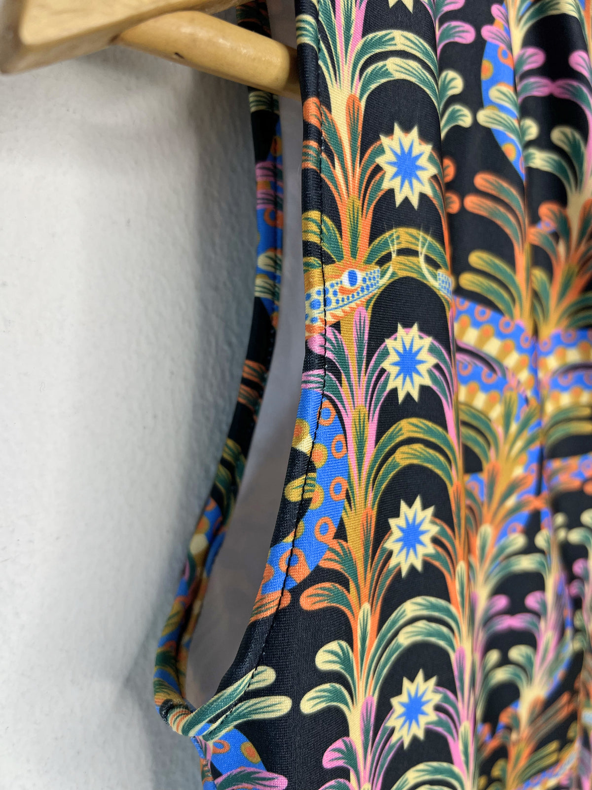 Blusa - Acá el color es identidad - Culebras