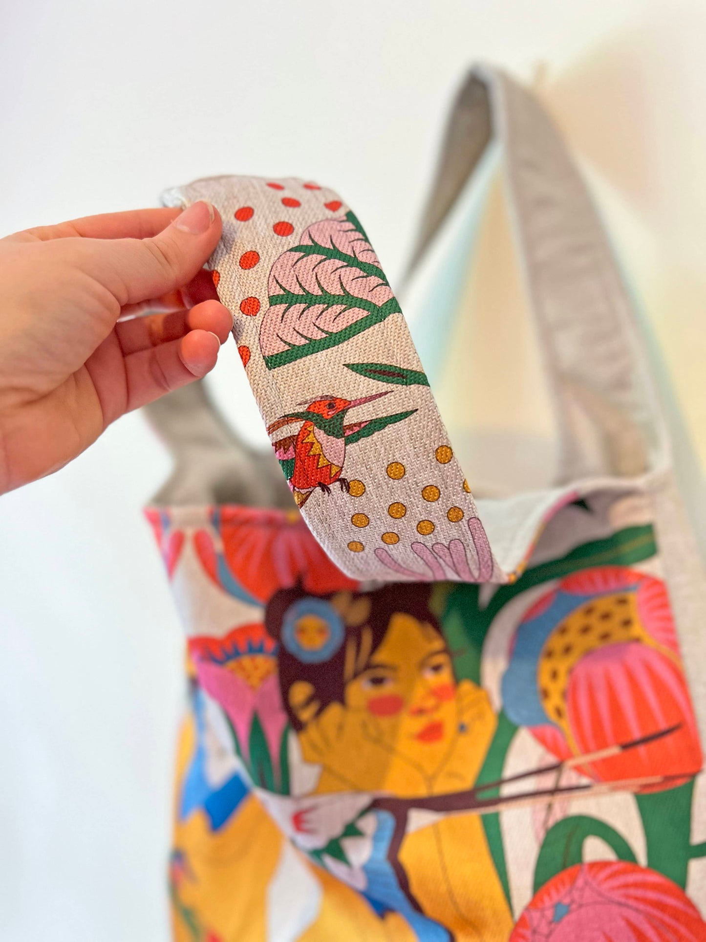 Bolso grande - Aves del Paraíso - mujer y martín pescador