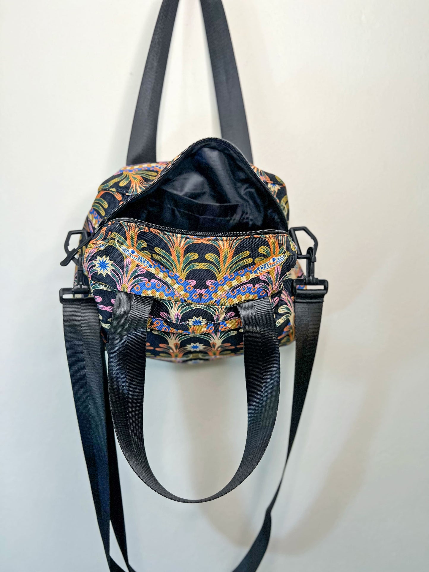 Bolso cruzado - Acá el color es identidad - Culebras