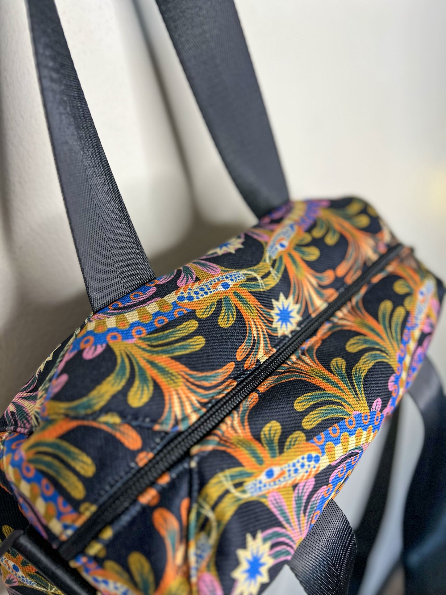 Bolso cruzado - Acá el color es identidad - Culebras