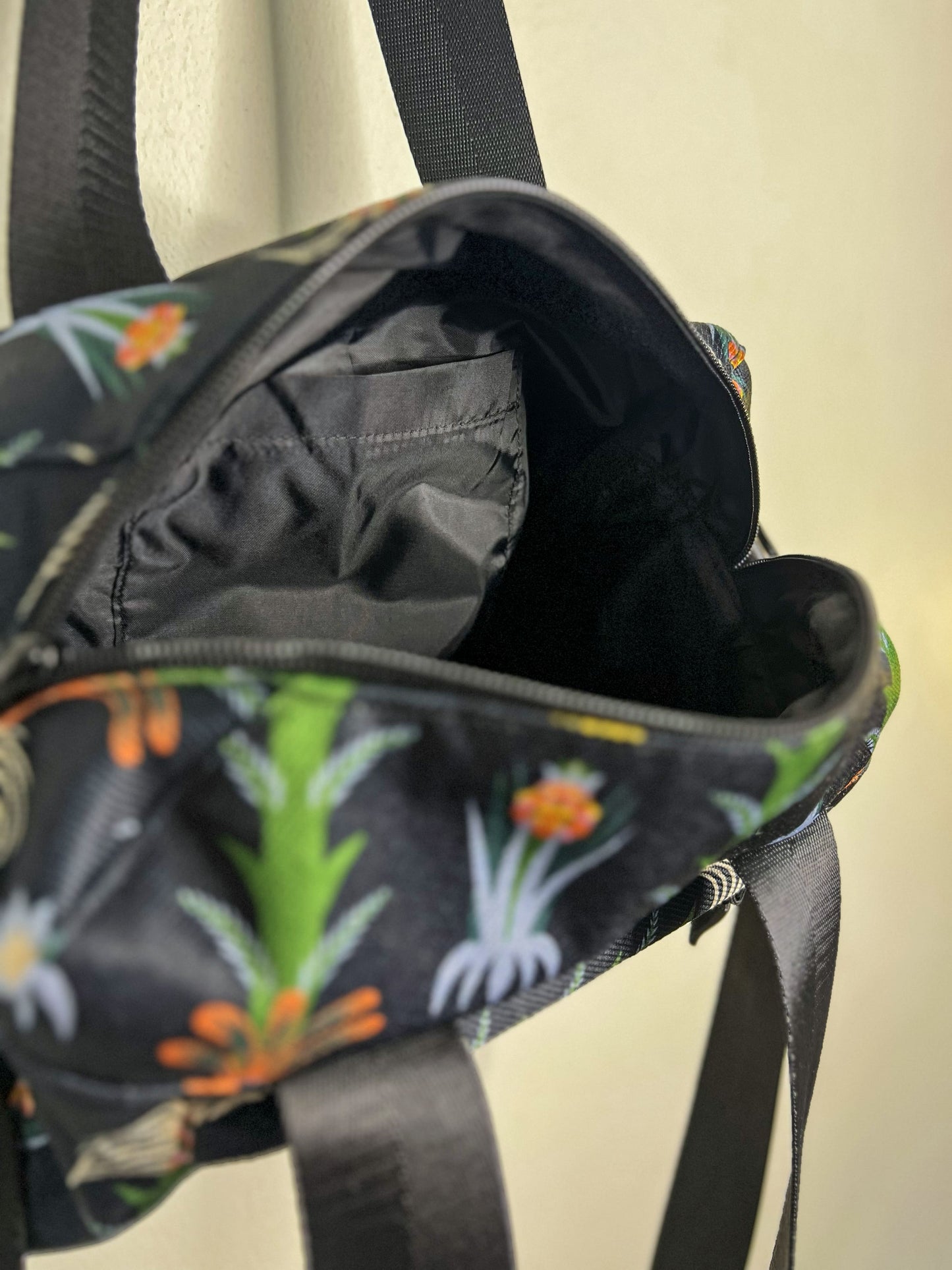 Bolso cruzado - Acá el color es identidad - Plantas