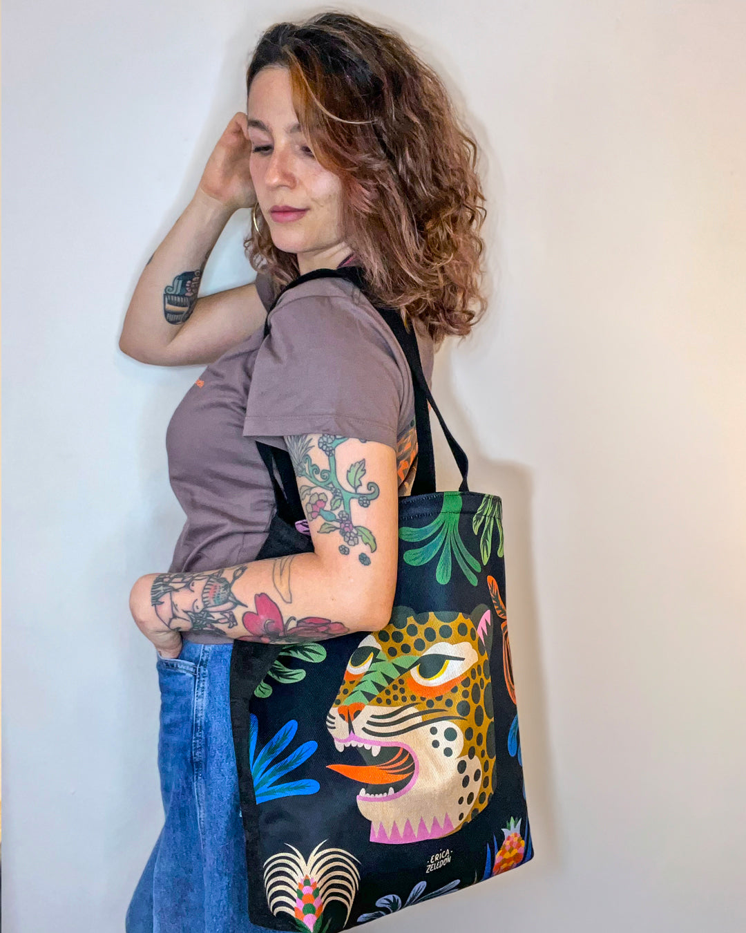 Bolso mediano - Acá el color es identidad - Cabeza de jaguar