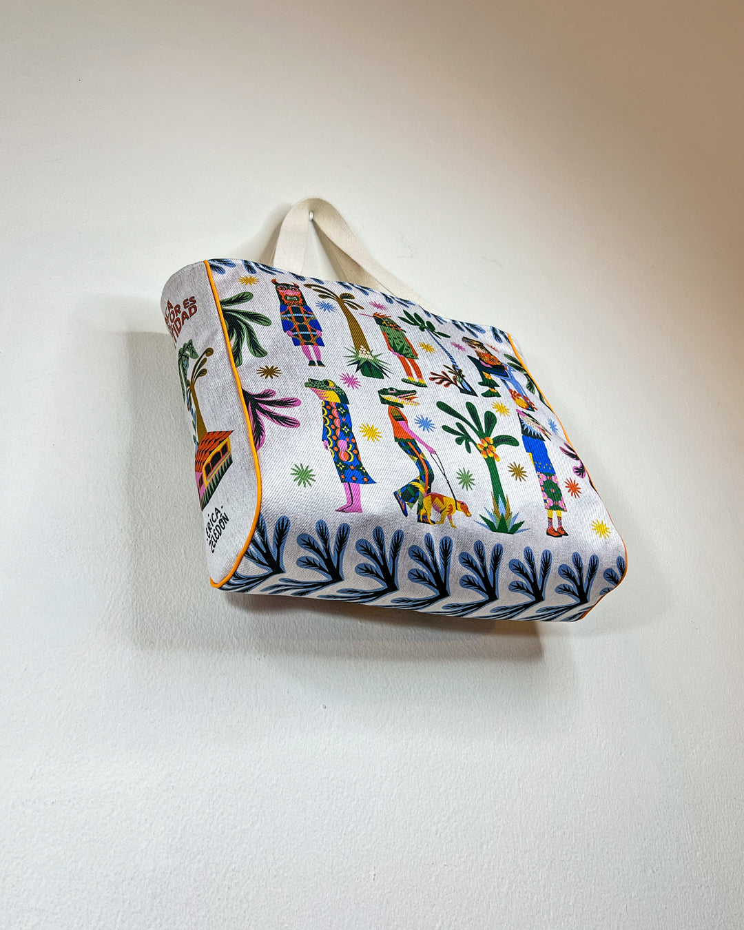 Bolso Tote de Mercado - Acá el color es identidad