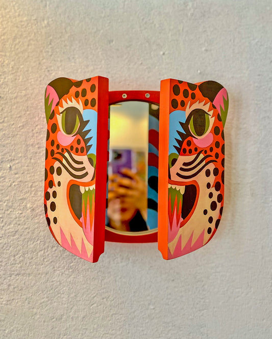 Espejo Jaguar - Acá el color es identidad